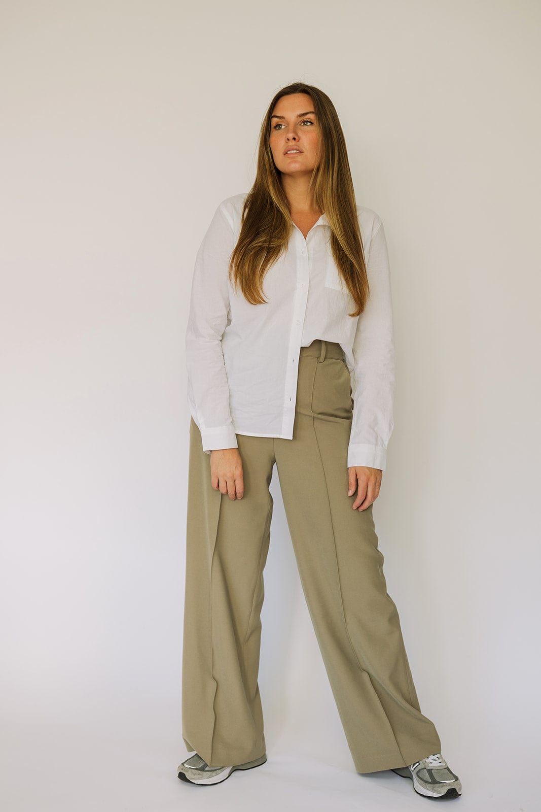 Bella Khaki Classic Trousers